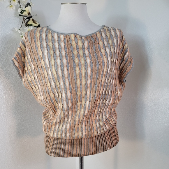 ANTHROPOLOGIE NESSA PULLOVER BY MOTH ORANGE TEXTURED SHORT SLEEVE TOP SZ SMALL - Picture 8 of 16